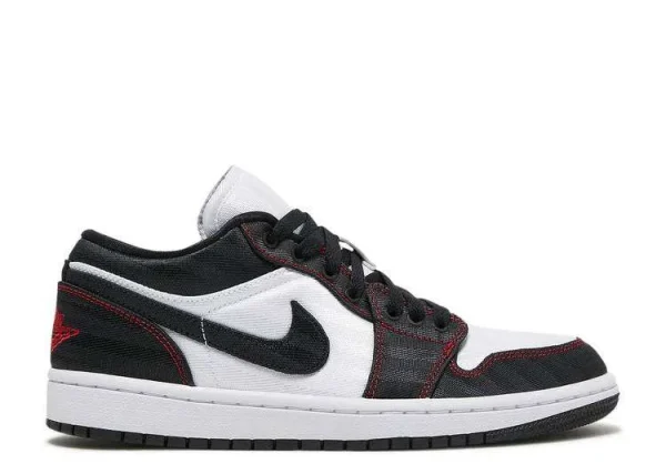 AIR JORDAN 1 LOW 'BLOODLINE'