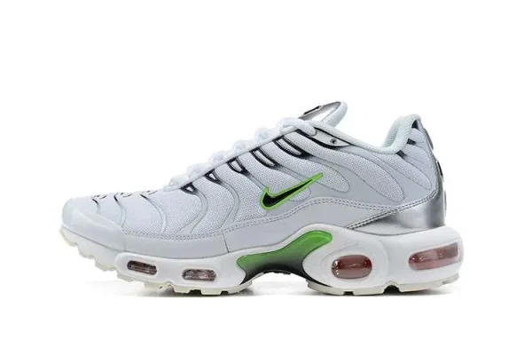 AIR MAX PLUS TN 'NEON METALLIC SILVER'