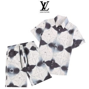 SET LOUIS V